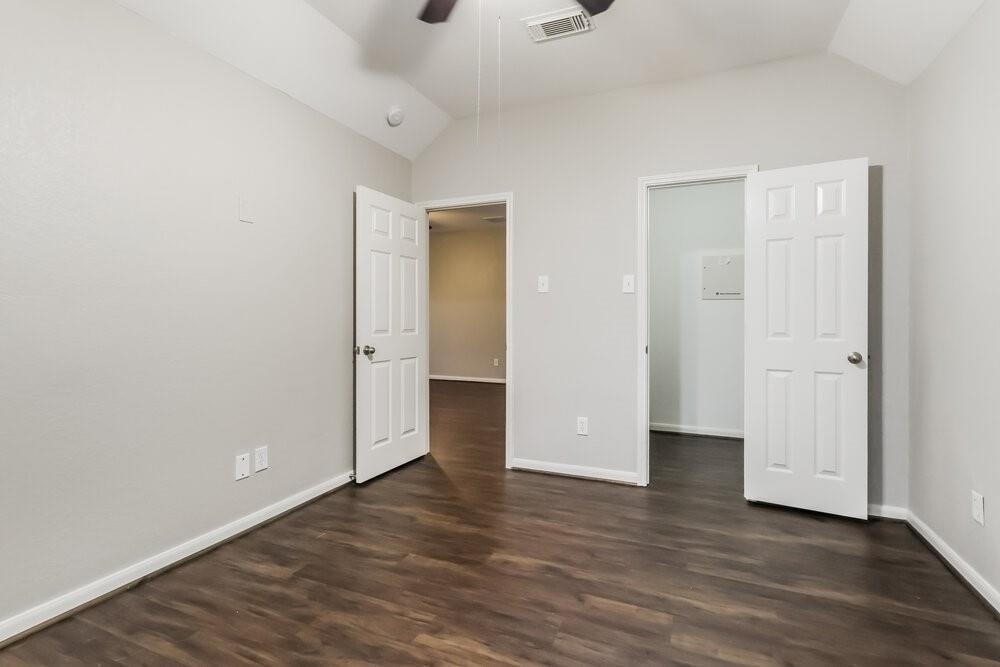 12927 Pine Woods Street - Photo 12