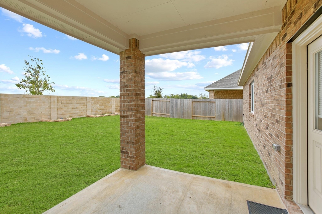 10921 Cathedral Peak Drive - Photo 16