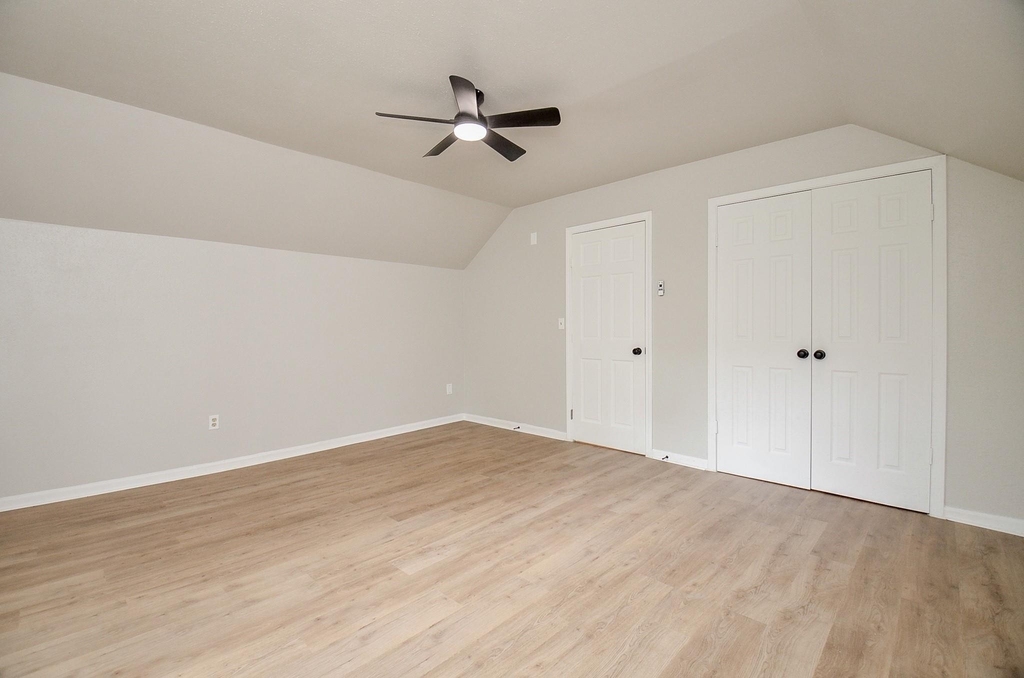 9903 Bromel Station Street - Photo 22