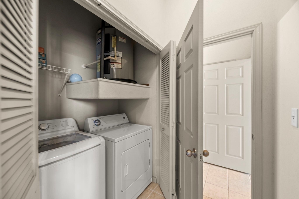 1441 East Street - Photo 12