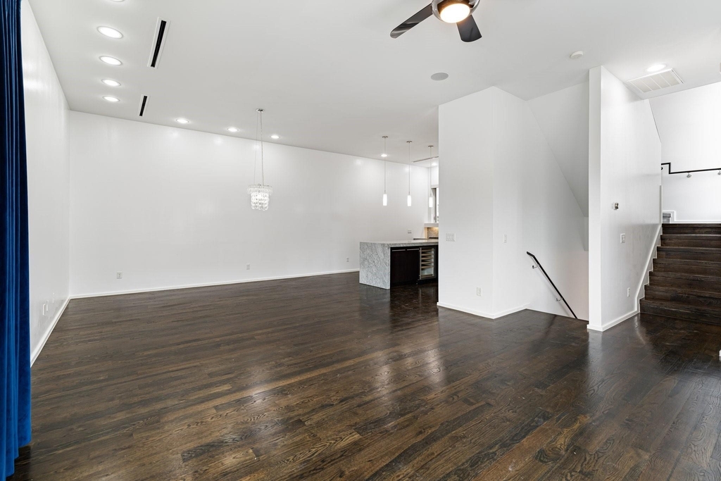 1728 Michigan Street - Photo 3