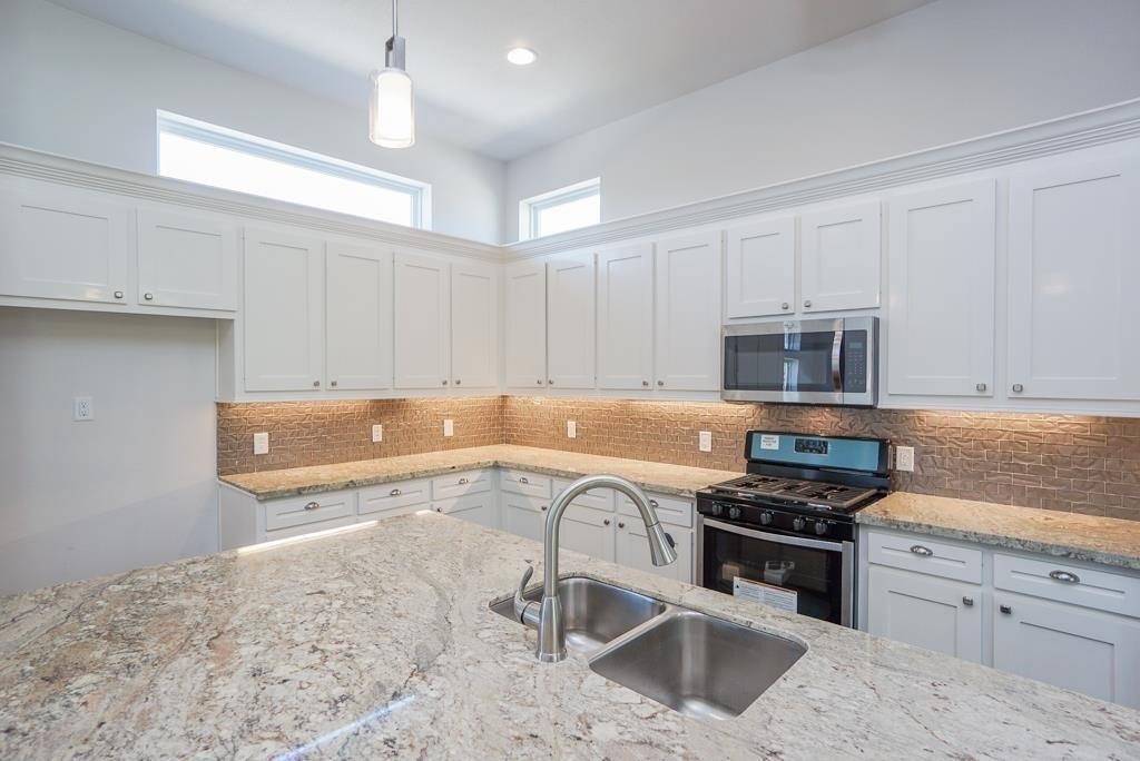 3351 Kilgore St - Photo 0