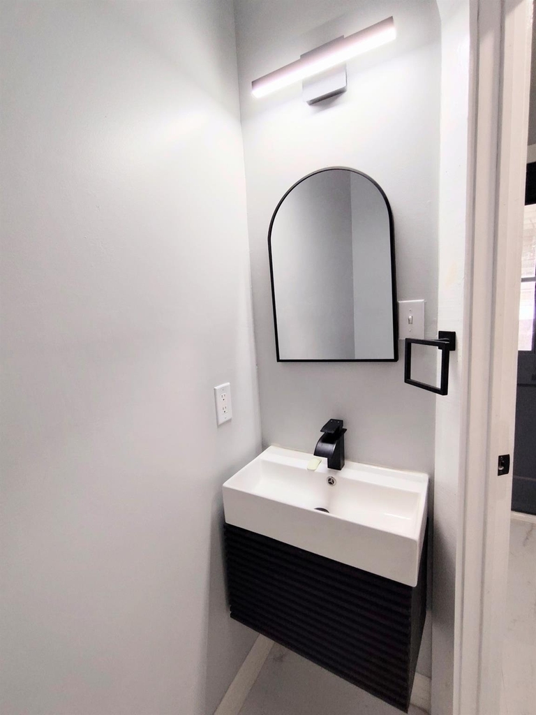 10510 Sierra Drive - Photo 9