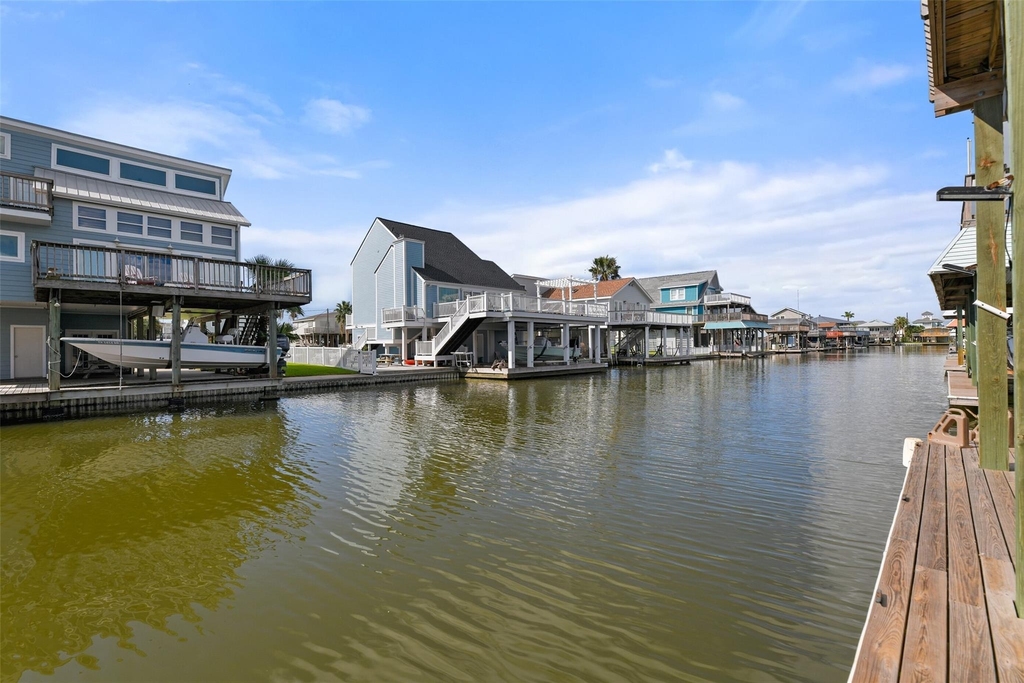 22101 Guadalupe Drive - Photo 32