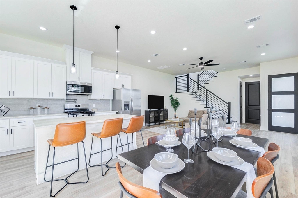 7115 England Street - Photo 10