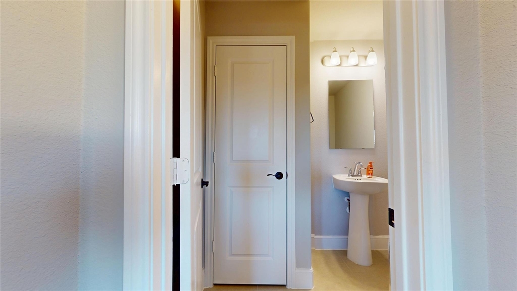 8305 Greenleaf Ridge Way - Photo 25