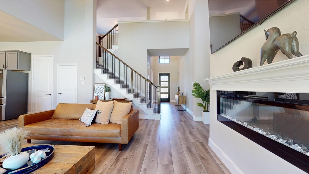 8305 Greenleaf Ridge Way - Photo 6