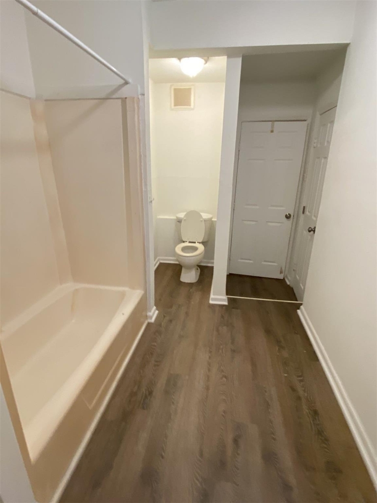 5523 Avenue O 1/2 - Photo 8