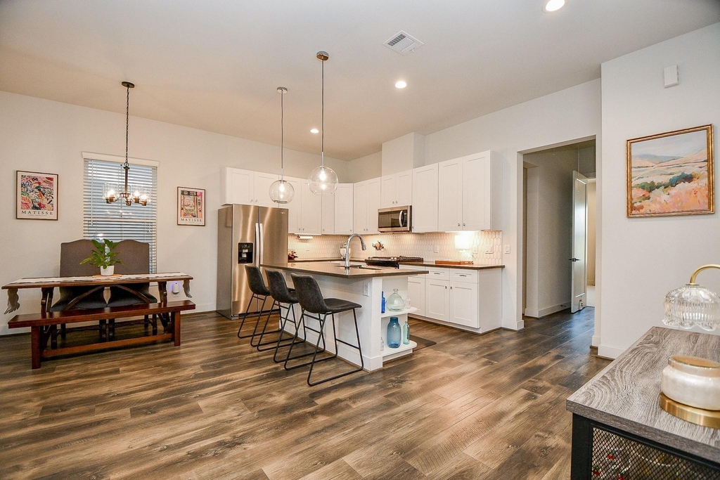 5710 White Magnolia Street - Photo 11