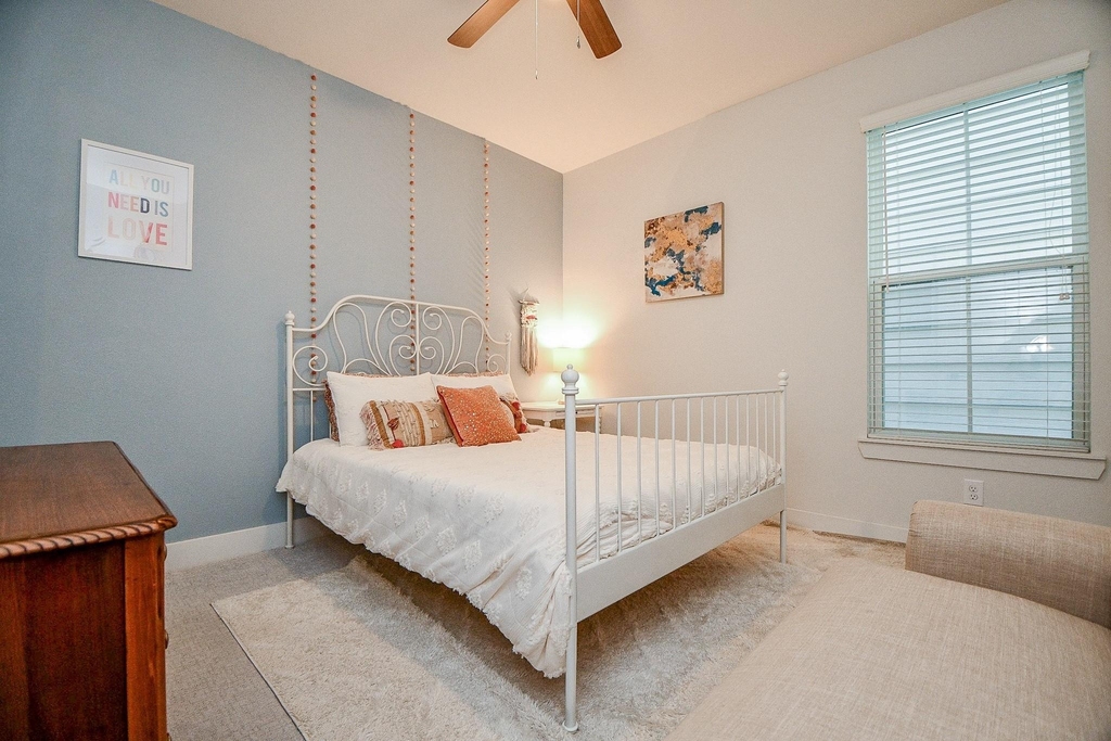 5710 White Magnolia Street - Photo 5