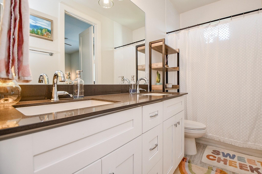 5710 White Magnolia Street - Photo 4