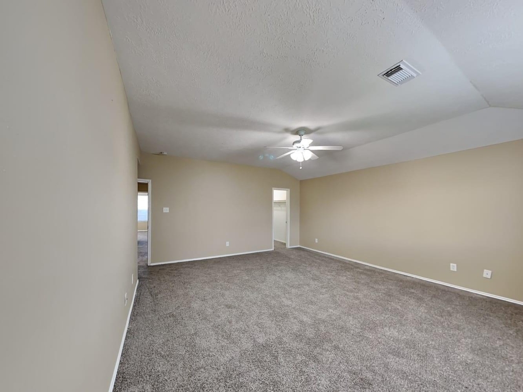1515 Glasholm Drive - Photo 6