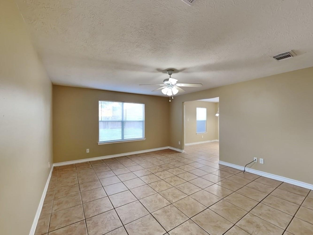 1515 Glasholm Drive - Photo 1