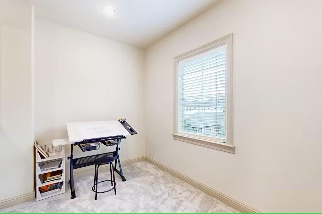 404 W 16th Street - Photo 24