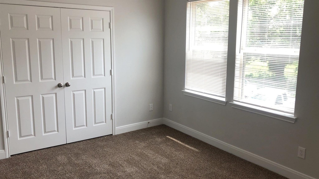 9218 Nyssa Avenue - Photo 7
