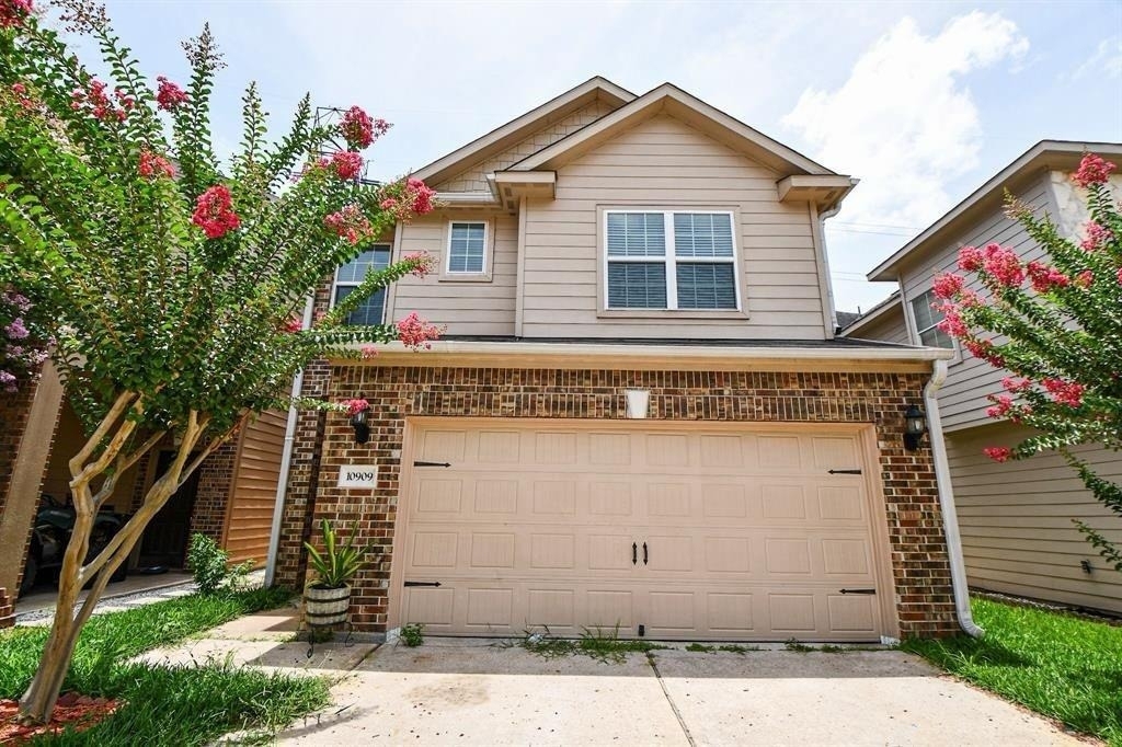 10909 Panther Court Sw - Photo 0