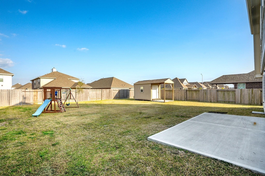 135 San Bernard Drive - Photo 35