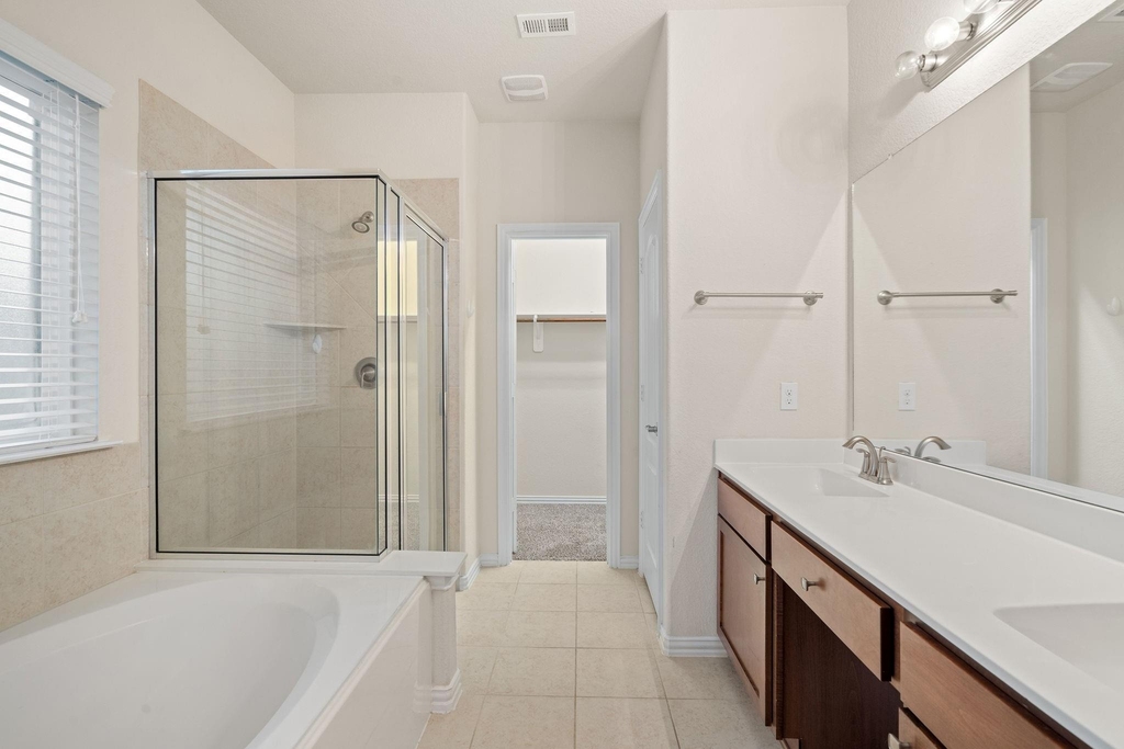 135 San Bernard Drive - Photo 18
