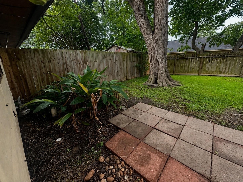 615 Cole Street - Photo 17