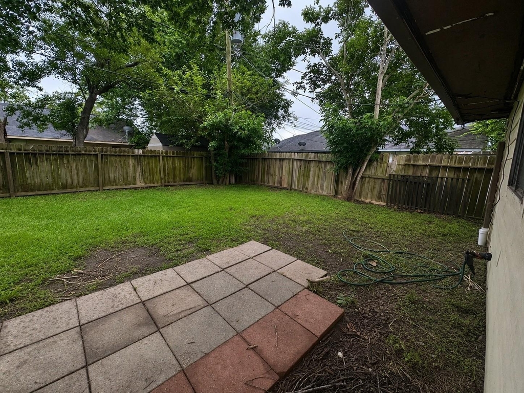 615 Cole Street - Photo 18