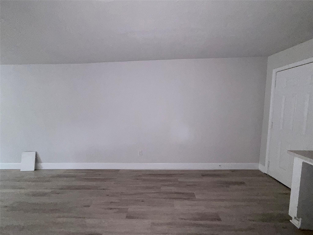 106 S 6th Street - Photo 9