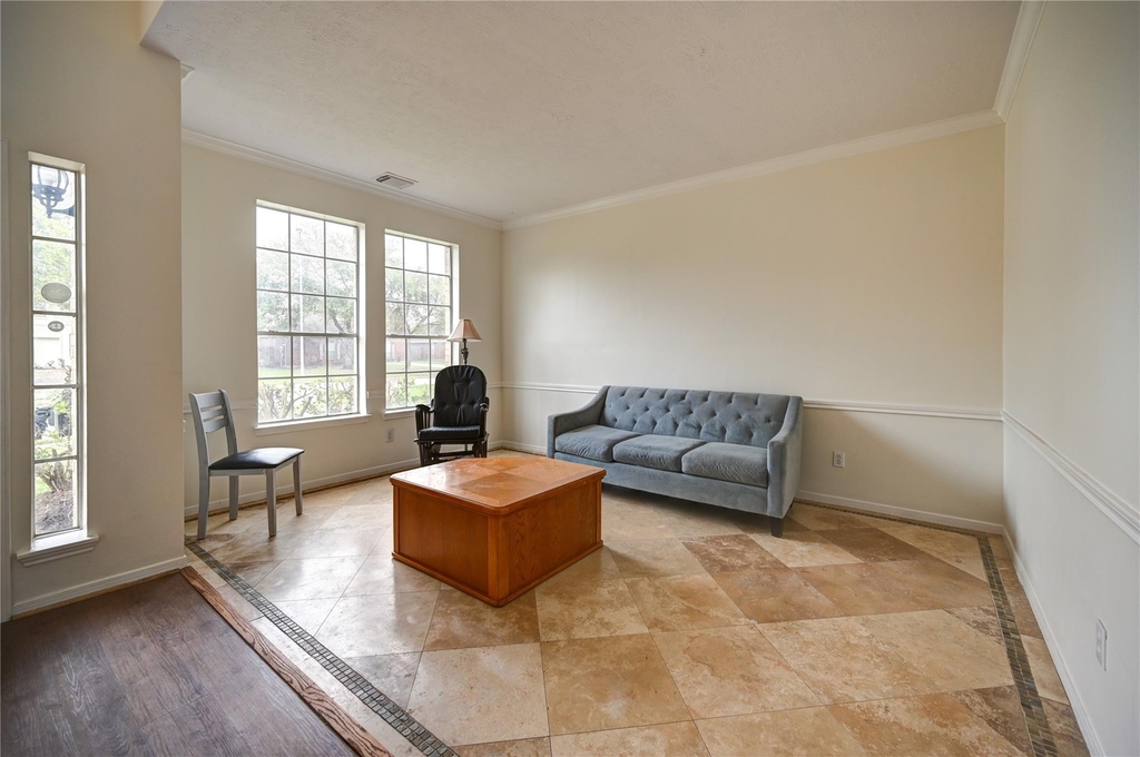 11906 Dinosaur Valley Drive - Photo 23