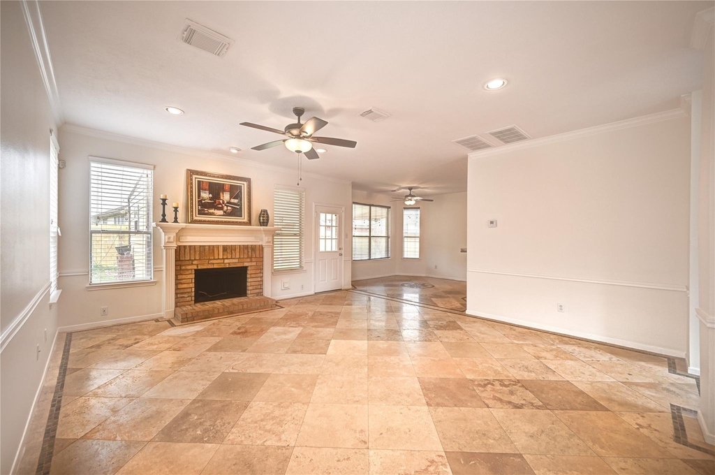 11906 Dinosaur Valley Drive - Photo 18