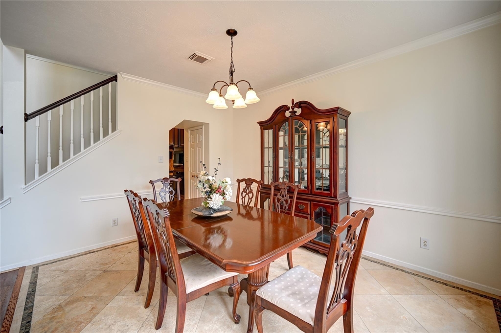 11906 Dinosaur Valley Drive - Photo 4