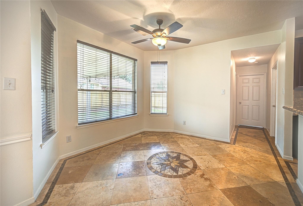 11906 Dinosaur Valley Drive - Photo 16