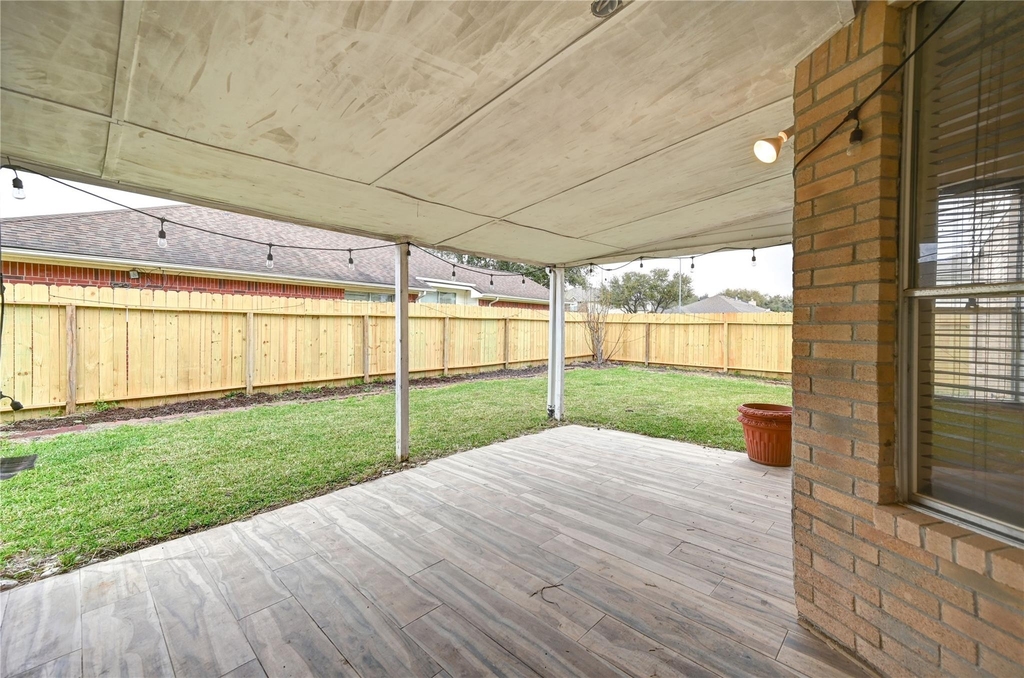 11906 Dinosaur Valley Drive - Photo 35