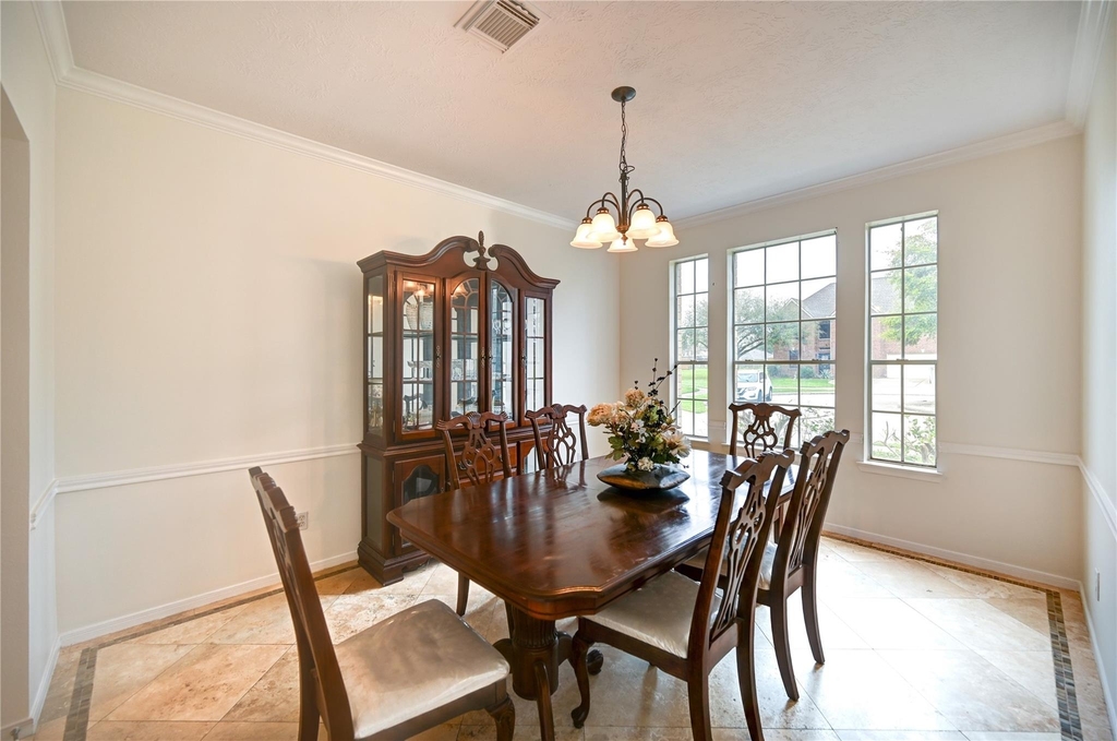 11906 Dinosaur Valley Drive - Photo 5