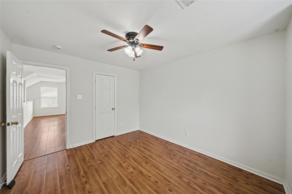 1202 Woodley Bend - Photo 26