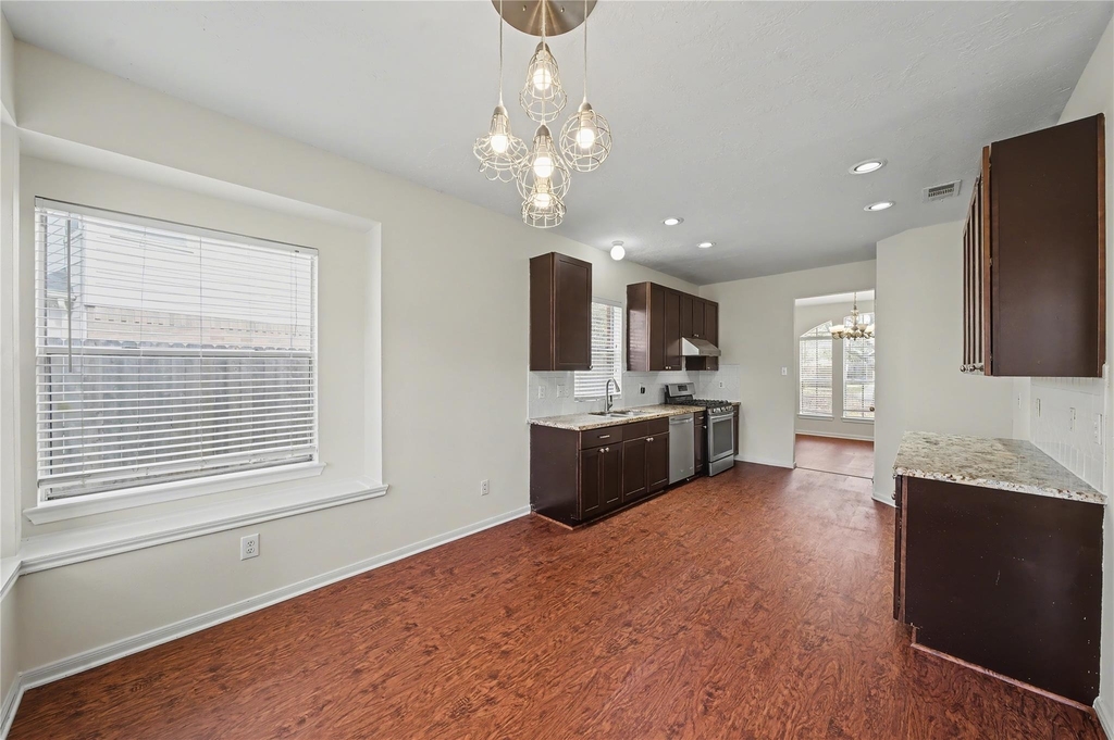 1202 Woodley Bend - Photo 12