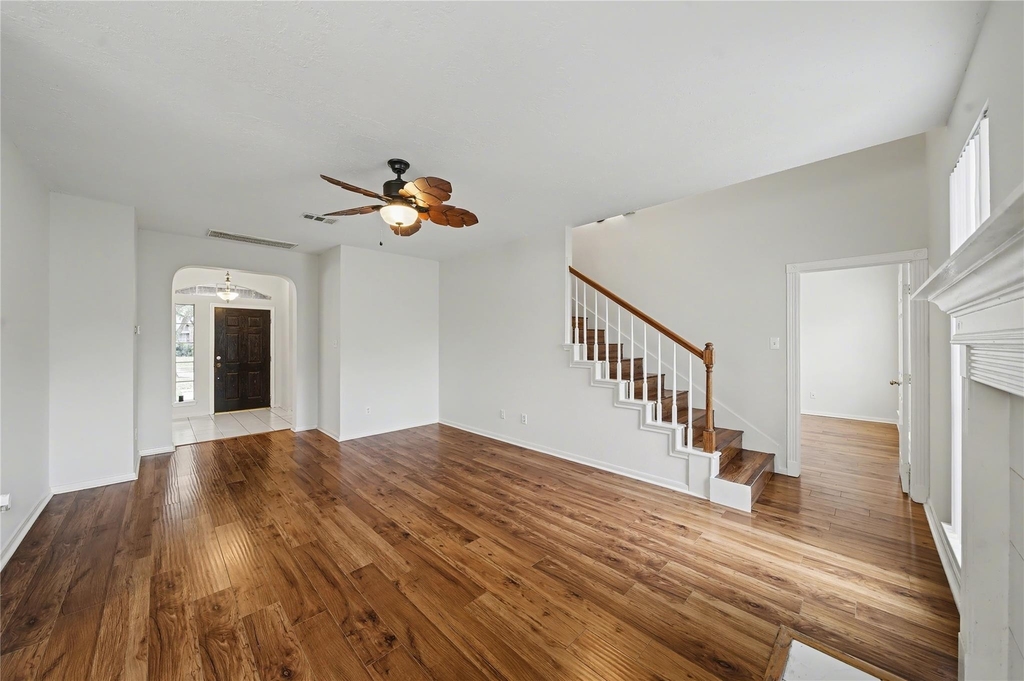 1202 Woodley Bend - Photo 17