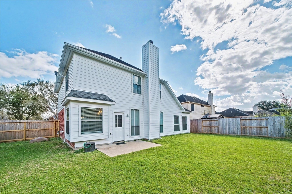 1202 Woodley Bend - Photo 34