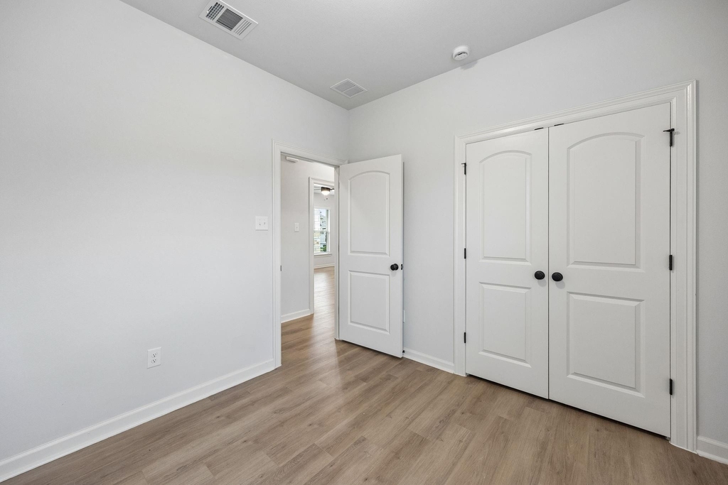 10902 Bonfire Trail - Photo 20