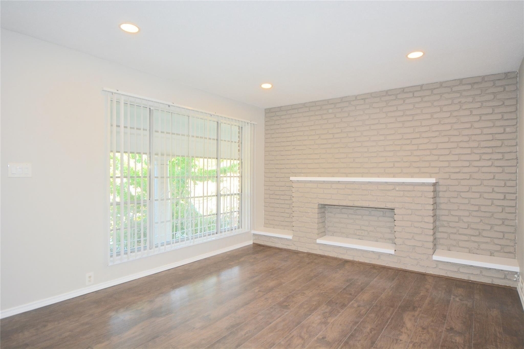 2121 Fountain View Drive - Photo 0