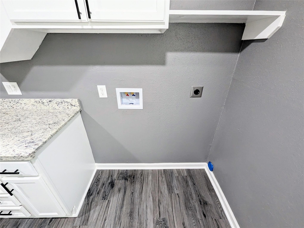 2015 Rosalee Street - Photo 10