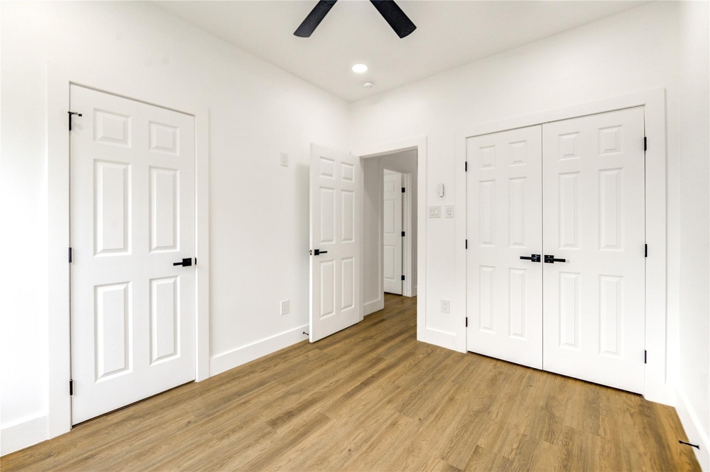 4554 Newberry Street - Photo 19