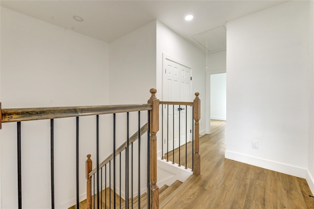 4554 Newberry Street - Photo 20