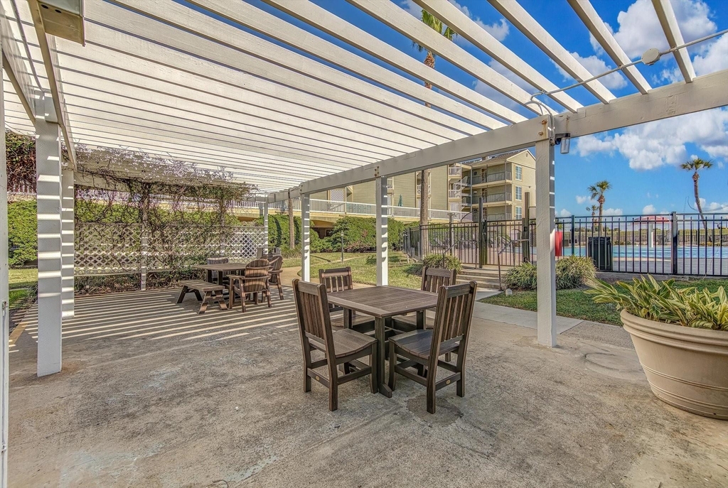 6300 Seawall Boulevard - Photo 25