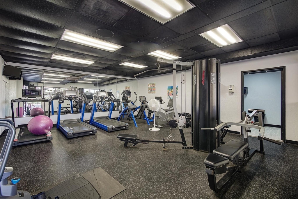 6300 Seawall Boulevard - Photo 29