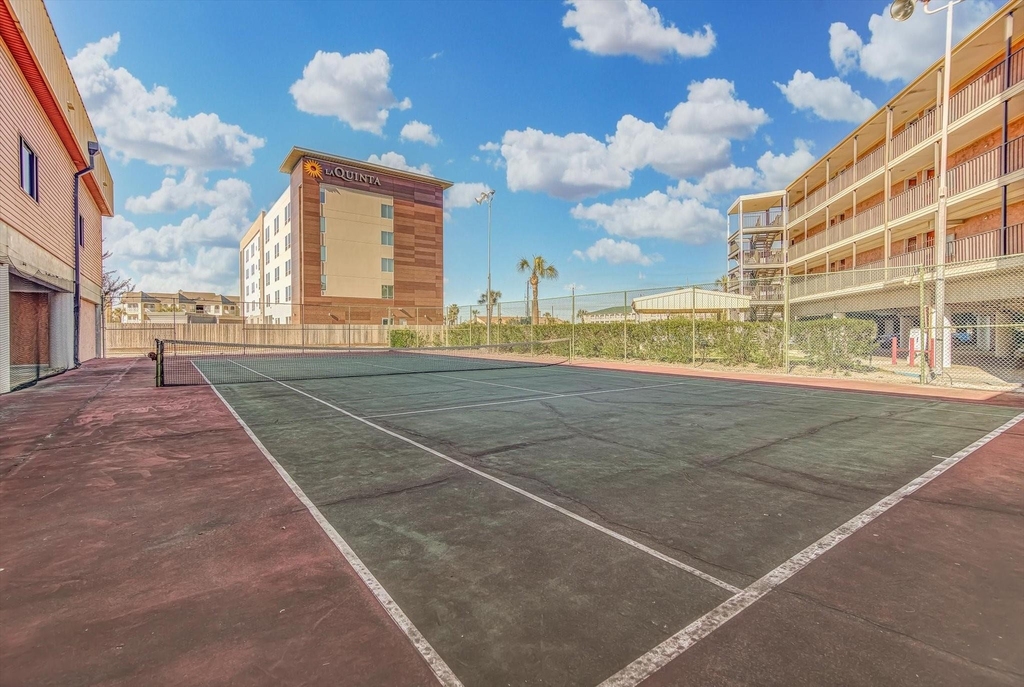 6300 Seawall Boulevard - Photo 27