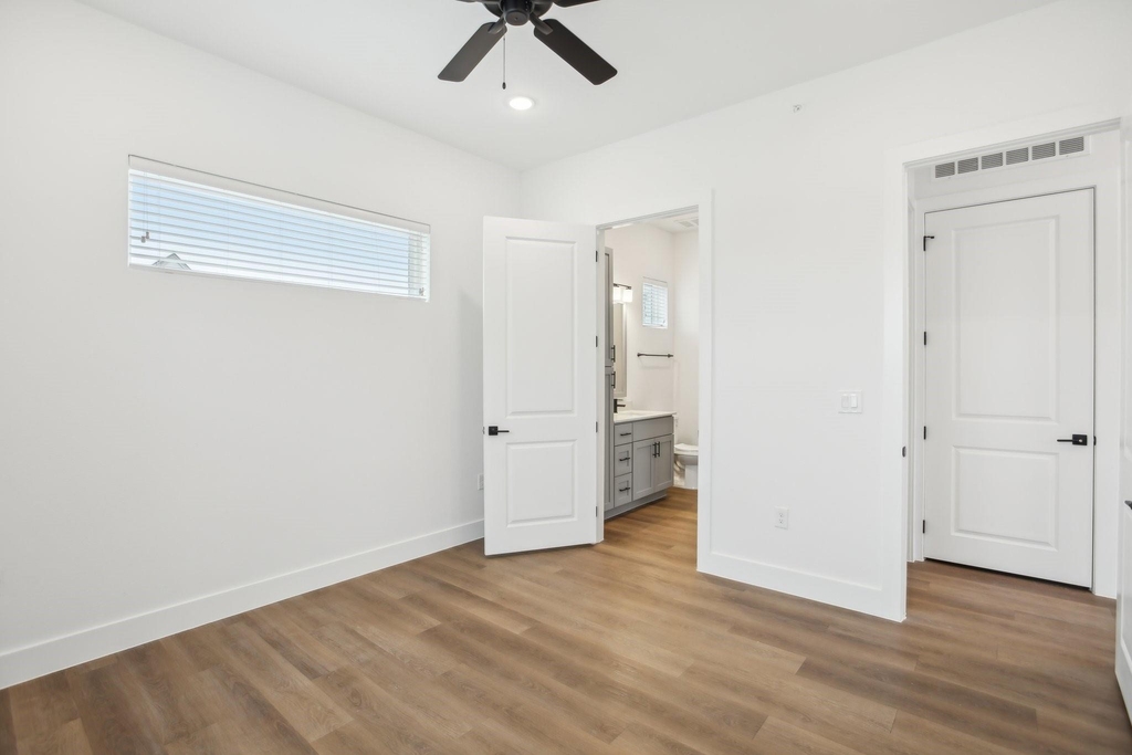 1601-301 Mustang Drive - Photo 16