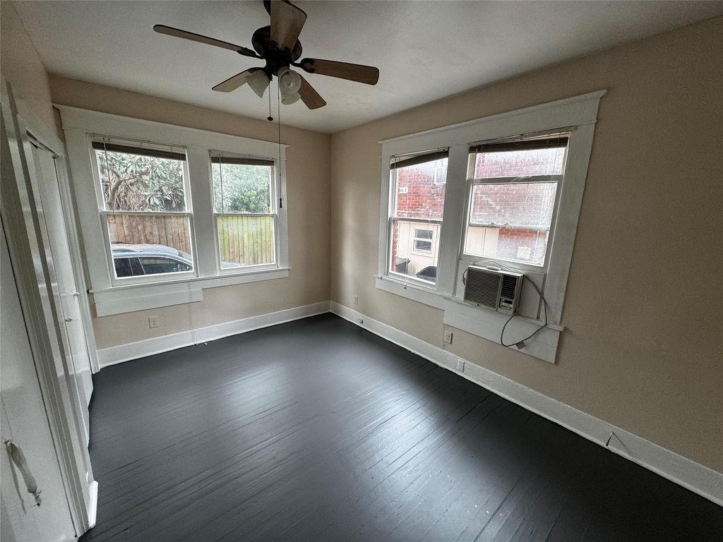 4510 La Branch Street - Photo 4