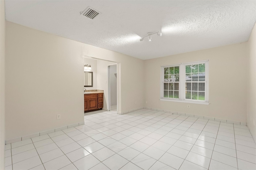 423 Pickford Drive - Photo 20