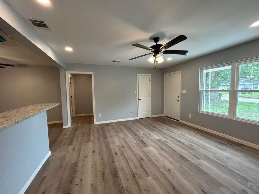 3017 Nita Street - Photo 2