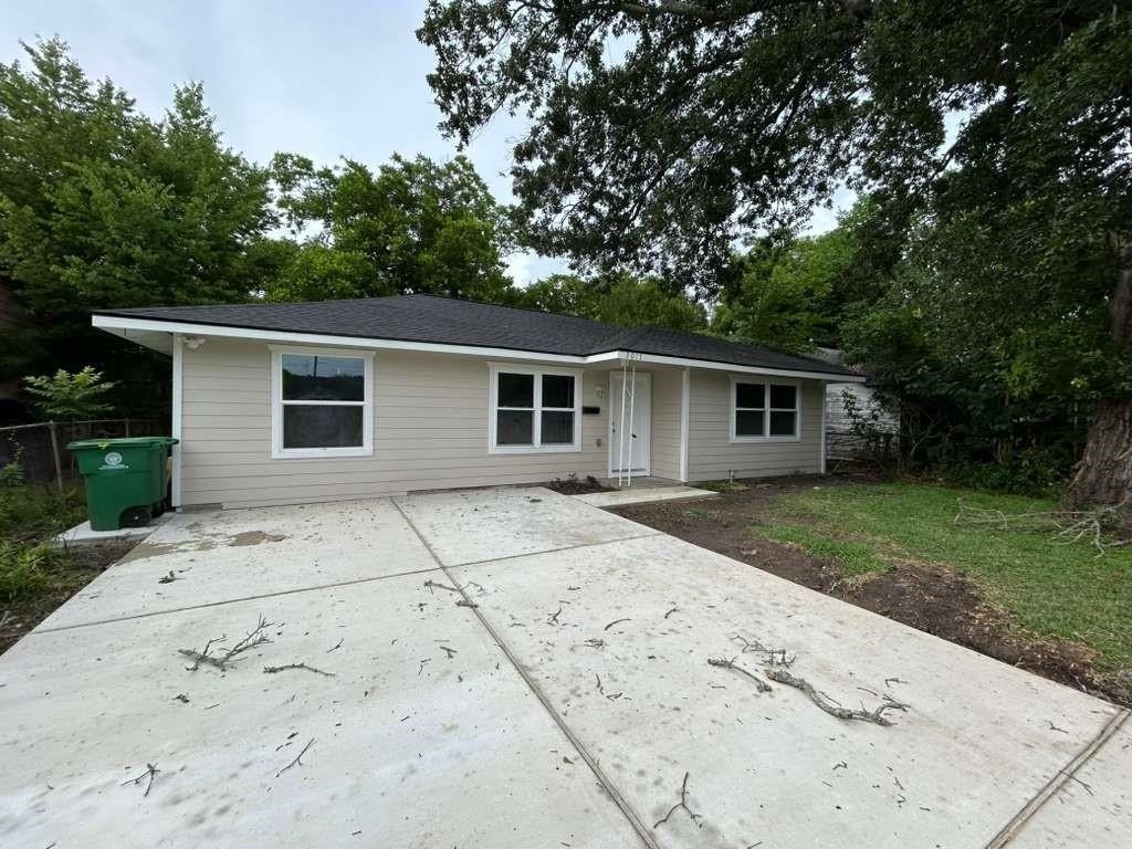 3017 Nita Street - Photo 1