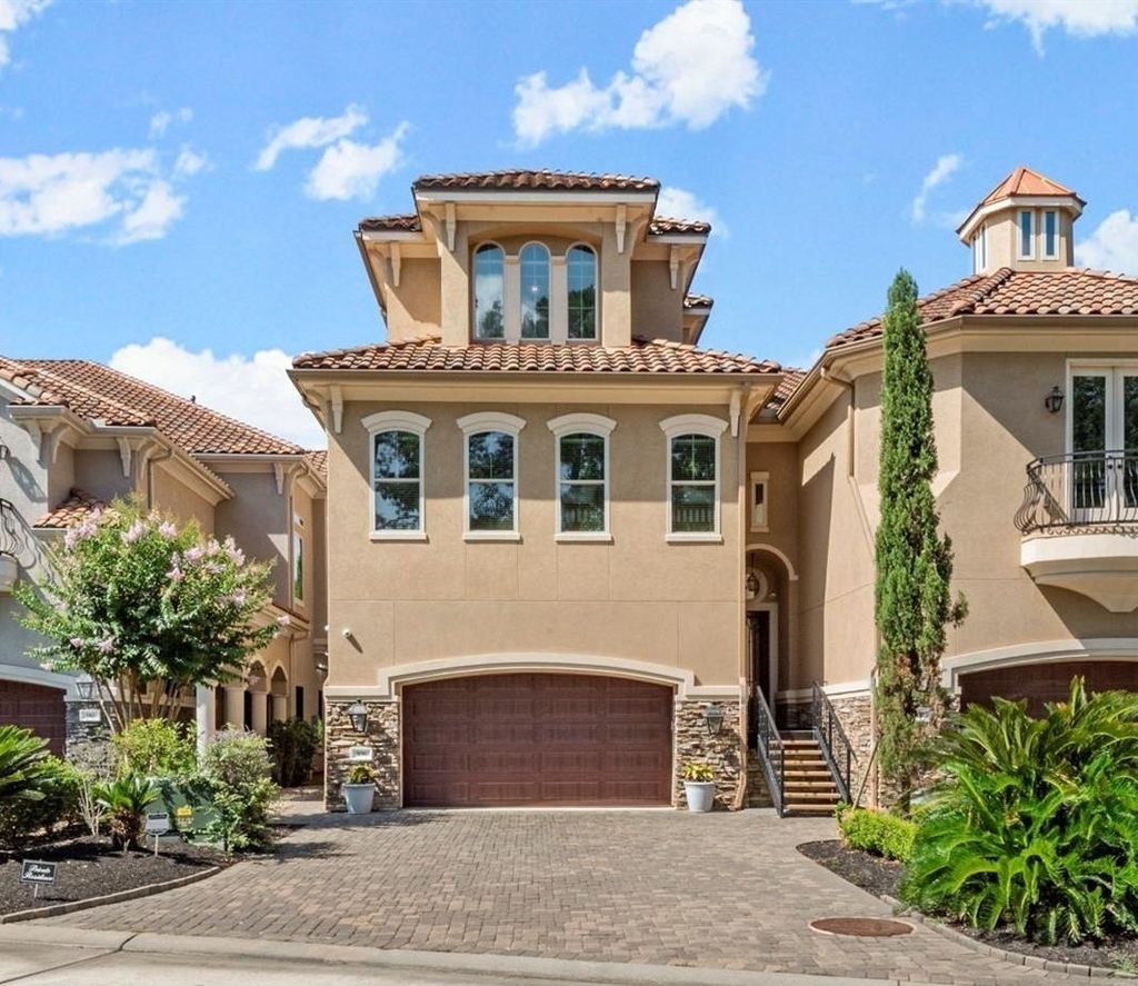 106 La Vie Drive - Photo 1