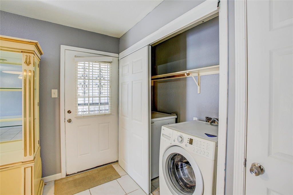 11807 Greenmesa Drive - Photo 12
